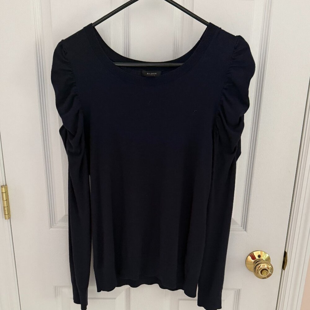 Halogen Navy Blue Sweater Ribbed at wrists and waist slight scoop neck M - Picture 3 of 5